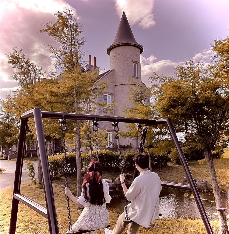 法國小古堡- 包棟-Chateau De France Wujie Luaran gambar